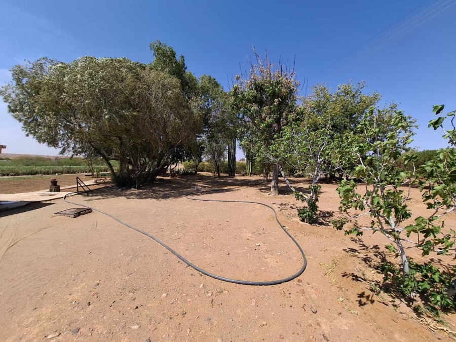 4 Bedroom Property for Sale in Karos Northern Cape